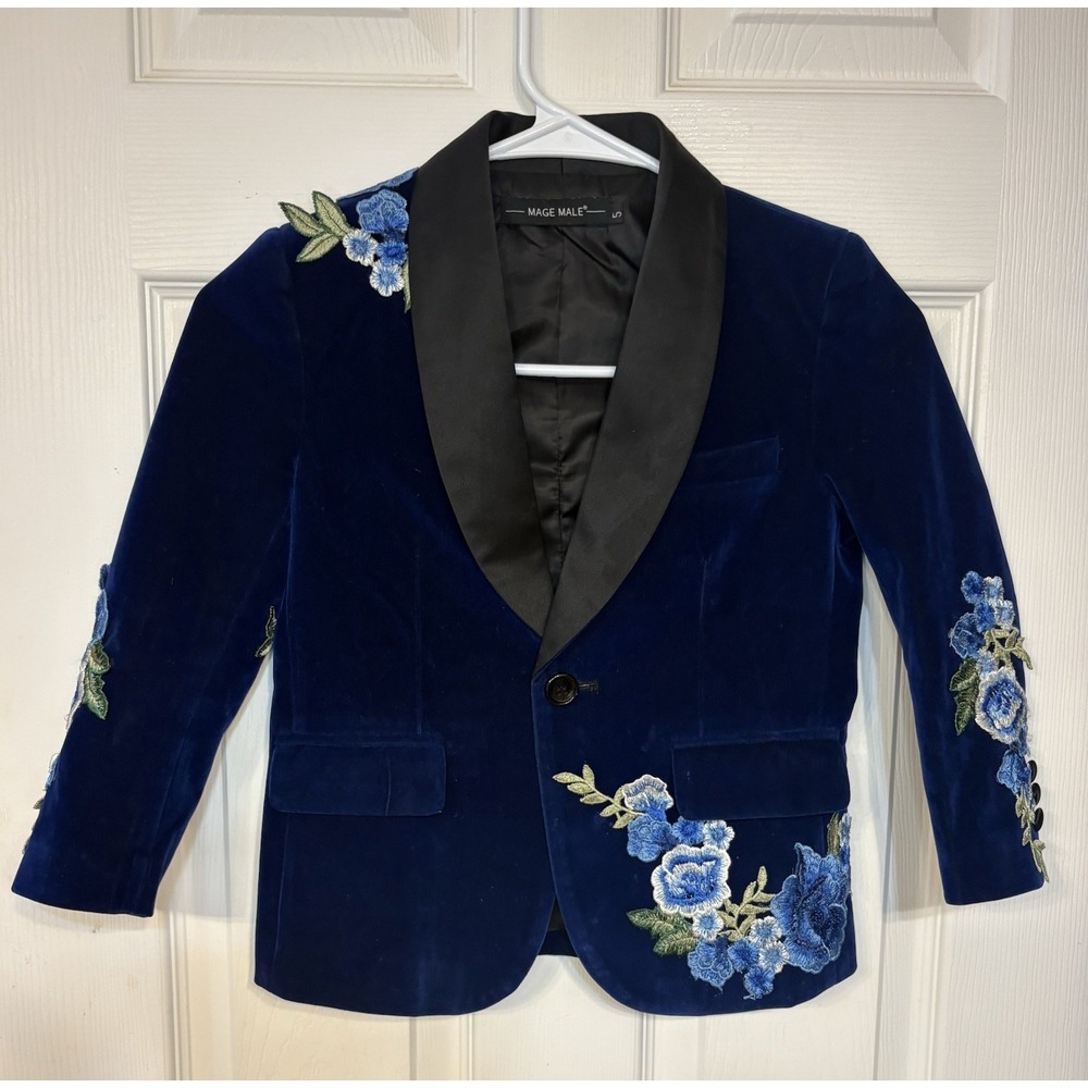 Mage male Plush blue velvet Jacket Size 5